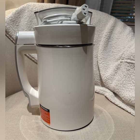 - Miomat nut milk maker plus - Picture 6 of 11